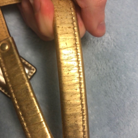 AUTHENTIC COACH SMALL PURSE GOLD - Picture 5 of 16